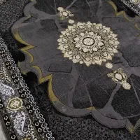 جلوگیری از جذب گرد و غبار +++ فرش ایسان