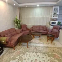 مبل راحتی۶ نفره همراه نیم ست و میز و عسلی