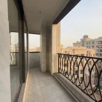 آپارتمان-دروس-135-متر