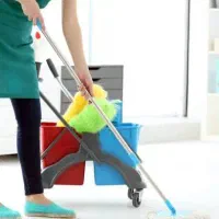 نیازمند نظافتچی خانم