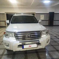 لندکروز ۲۰۱۲ کاملا بی رنگ سند تک برگ