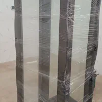 ویترین چوبی سالم