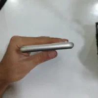 ایفون ۱۱نرمال