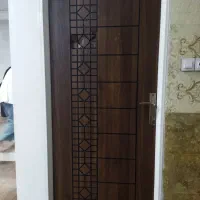 در چوبی اتاق