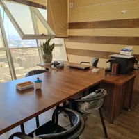 اجاره یک اتاق از دفتر کار ساعتی|اجارهٔ کوتاه‌مدت دفتر کار و فضای آموزشی|تهران, صادقیه|دیوار