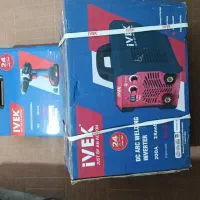 یک دستگاه ترانس جوش ivek و یک دستگاه شارژی ivek
