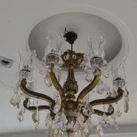 لوستر برنز ۸ شاخه کاملا سالم