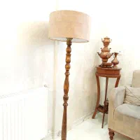 آباژور ایستاده چوبی