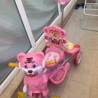 سه چرخه دخترانه