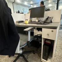میز 4 نفره اداری