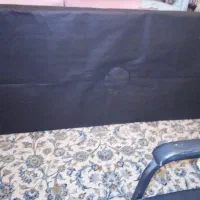 تخت وتشک