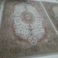 دو عدد فرش شیش متری