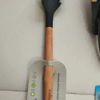 اصل یونیک قیمت مقطوع می‌باشد قیمت ۱۴۵ تومان