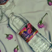 گلاب دوآتشه و تضمینی کاشان