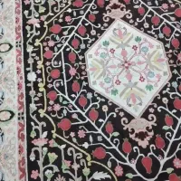 دو عدد فرش ۶ متری