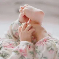 نیازمند رحم اجاره واهداکننده تخمک( ای وی اف)