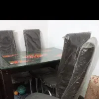 میز نهارخوری چهارنفره