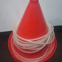 آبخوری اتوماتیک آویز جامیکو یک عدد ۹۵۰ هزار تومان