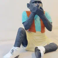 مجسمه میمون
