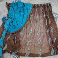 پرده حریر خیلی شیک با شال مخمل و گوشواره در حد نو