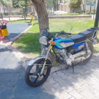 موتورسیکلت 125همتاز