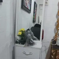 اینه ومیزسه کشویی