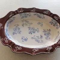مرغ خوری زیبا و قدیمی