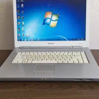 لپ تاپ سونی VGN-N325E همراه با میز و کیف مخصوص