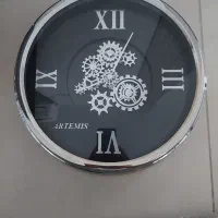 ساعت دیواری