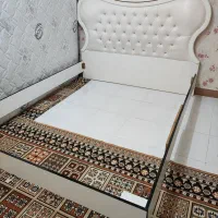 تخت دو نفره