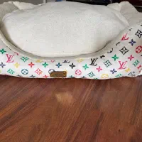 جای خواب لویی ویتون سگ
