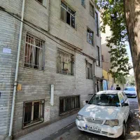 ۴۲ متری ، طبقه همکف ، پیروزی