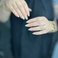خدمات ناخن