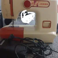 چرخ خیاطی به علت نیاز مالی