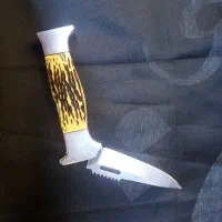 سه عدد چاقوی جیبی