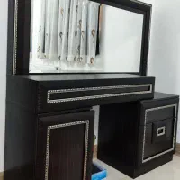 میز ارایشی
