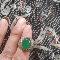 ۹تا انگشتر با نگین اصلی همراه جعبه انگشتر۴۰تابی