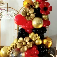 بادکنک آرایی و گل آرایی حرفه ای