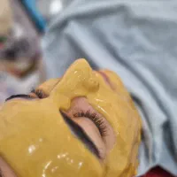 فیشال تخصصی و پاکسازی پوست