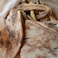 نان خشک و پوچاق خربزه