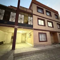 ویلایی-طبقه-دوم-روبروی-مترو-فول-امکانات