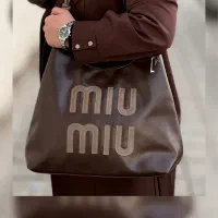 با کیفیت و جادار(صندلستان)