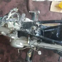 نیازمند تعمیر کار نیمه وارد موتور سیکلت