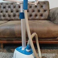 اتو بخار ایستادە