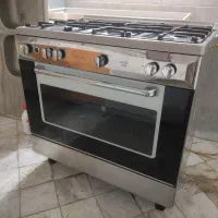 اجاق گاز طرح فر در حد نو
