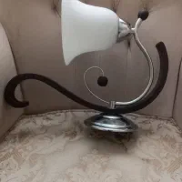 چراغ دیوار کوب