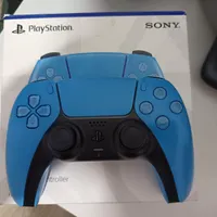 دسته ps5 آبی روشن