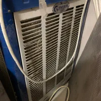 کولر آبی ۸۰۰۰ فقط یکمله کار کرده