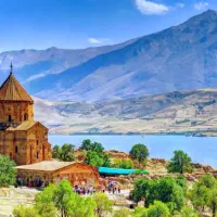 تور شش روزه وان ترکیه مهرماه ویژه خرید