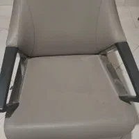 صندلی چرخدار دار